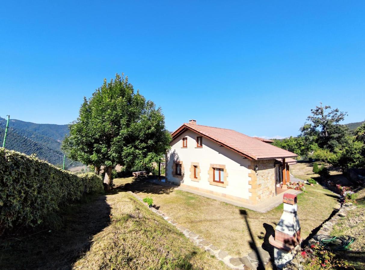 Villa La Huertona à Pesaguero-La Parte Extérieur photo