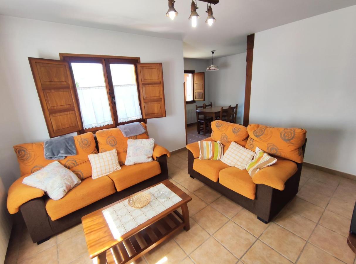 Villa La Huertona à Pesaguero-La Parte Extérieur photo