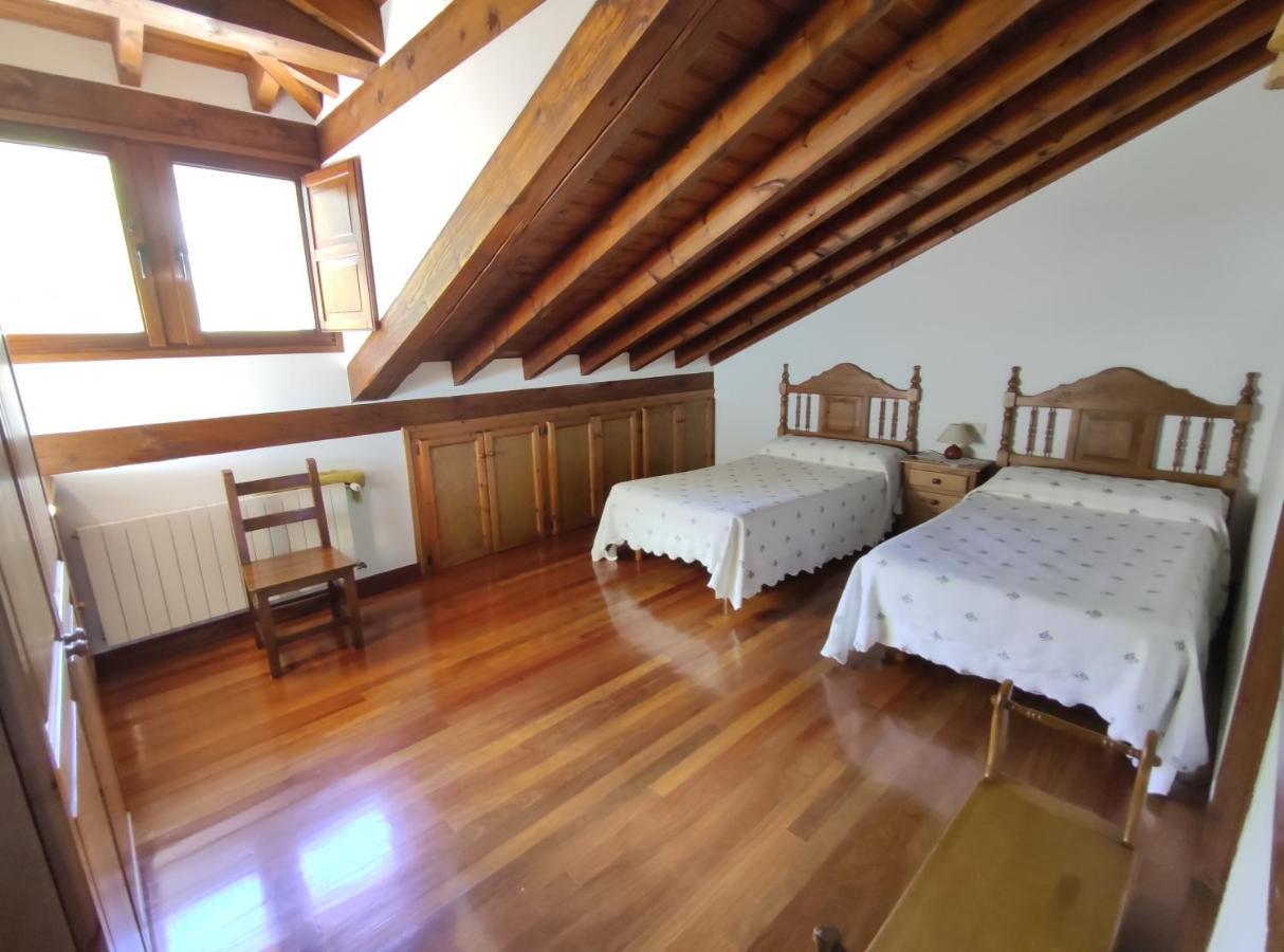 Villa La Huertona à Pesaguero-La Parte Extérieur photo