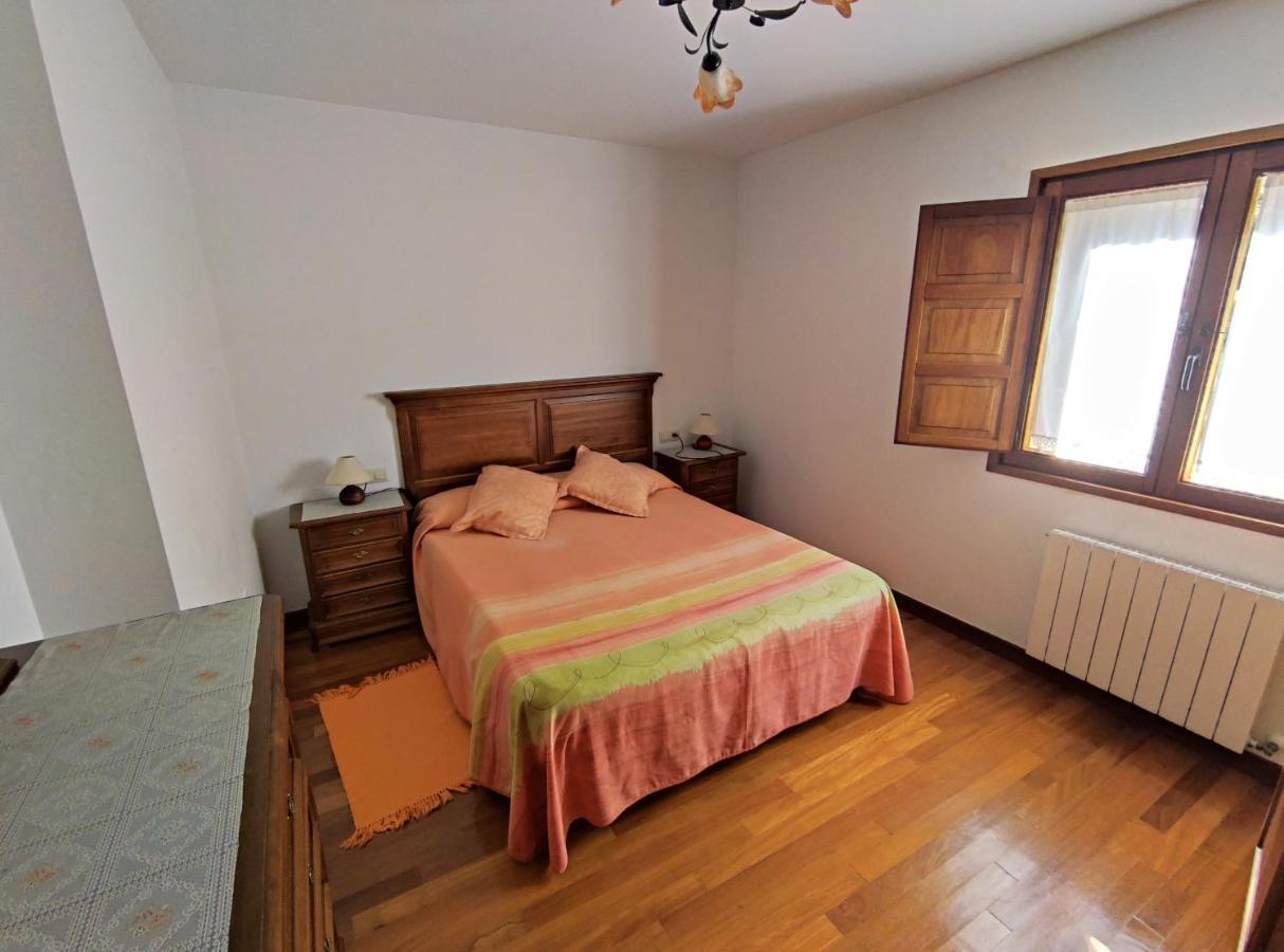 Villa La Huertona à Pesaguero-La Parte Extérieur photo